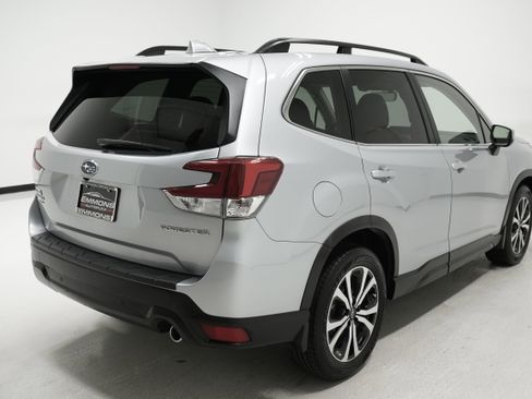 Used 2019 Subaru Forester Limited w/ Popular Package #3 image 4