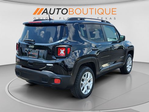 Used 2018 Jeep Renegade Latitude w/ Cold Weather Group AWD/4WD image 5