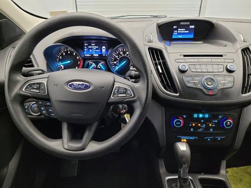 Used 2017 Ford Escape SE image 22