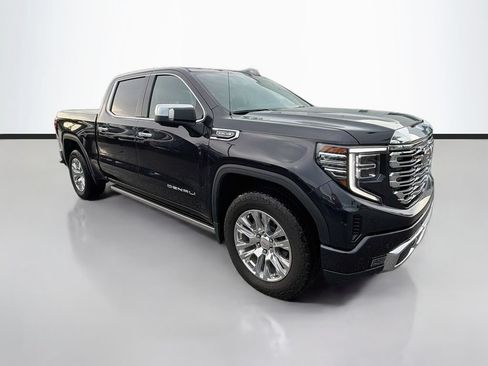 Used 2023 GMC Sierra 1500 Denali AWD/4WD image 3