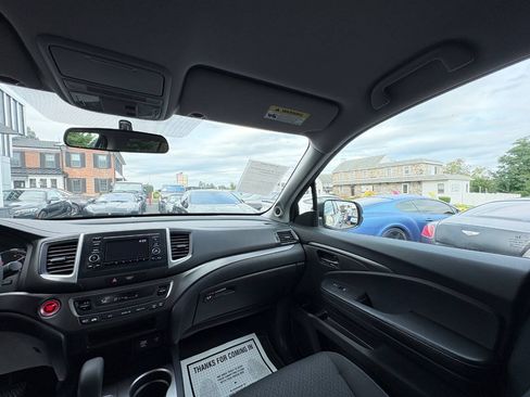 Used 2019 Honda Ridgeline RT image 16
