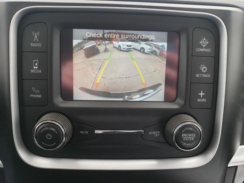 Used 2023 RAM 1500 Classic SLT image 18