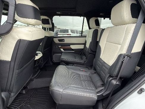 Used 2024 Toyota Sequoia Capstone AWD/4WD image 25