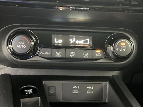 New 2026 Nissan Kicks SV image 16