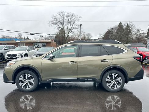 Certified 2022 Subaru Outback Touring w/ Popular Package #2 image 10