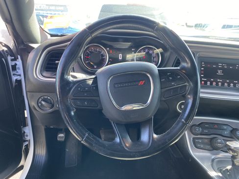 Used 2021 Dodge Challenger SXT AWD/4WD image 16