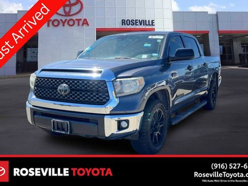Used 2020 Toyota Tundra SR5 w/ SR5 Upgrade Package image 1