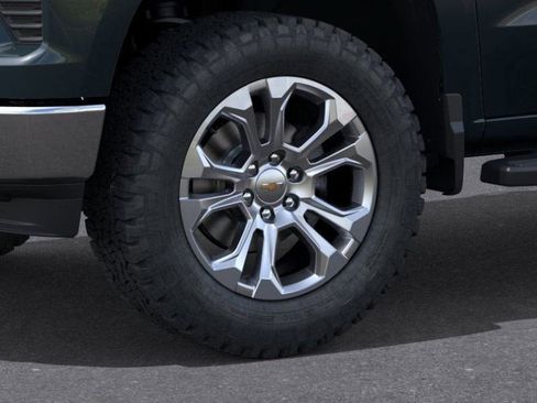 New 2026 Chevrolet Silverado 1500 LTZ w/ LTZ Premium Package AWD/4WD image 9