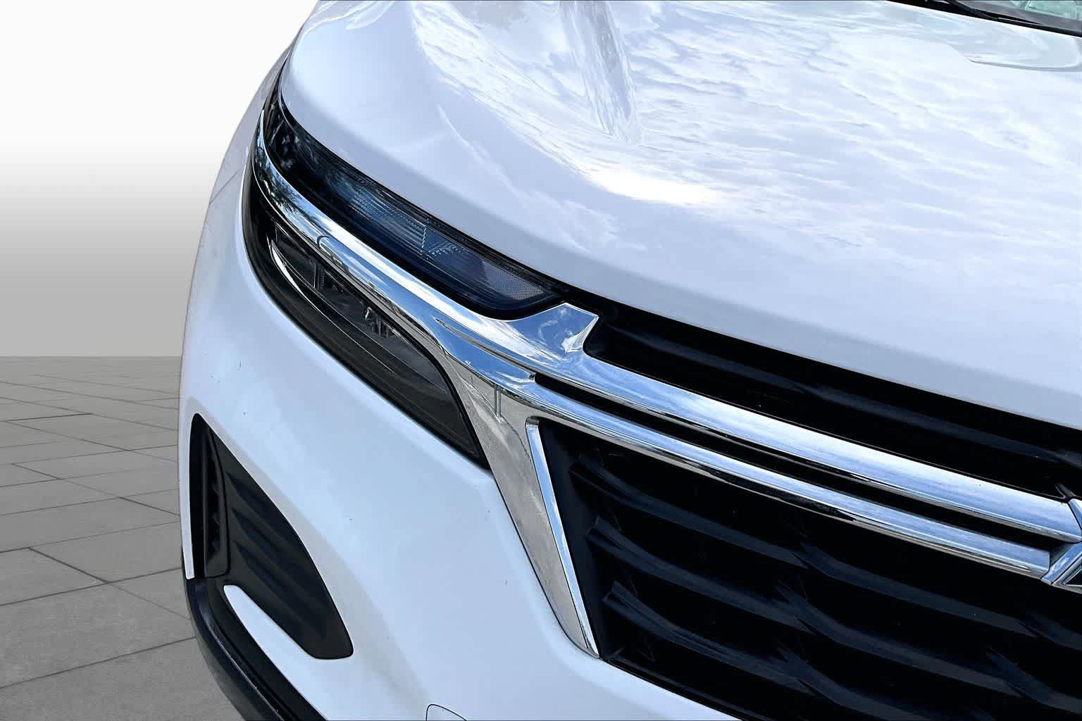 Used 2024 Chevrolet Equinox LS FWD image 28