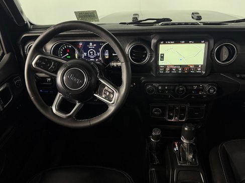 Used 2023 Jeep Wrangler Unlimited Sahara w/ Cold Weather Group AWD/4WD image 12