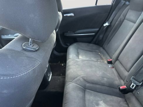 Used 2018 Dodge Charger R/T RWD image 5