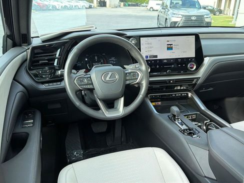 Certified 2026 Lexus TX 350 AWD w/ Technology Package image 20