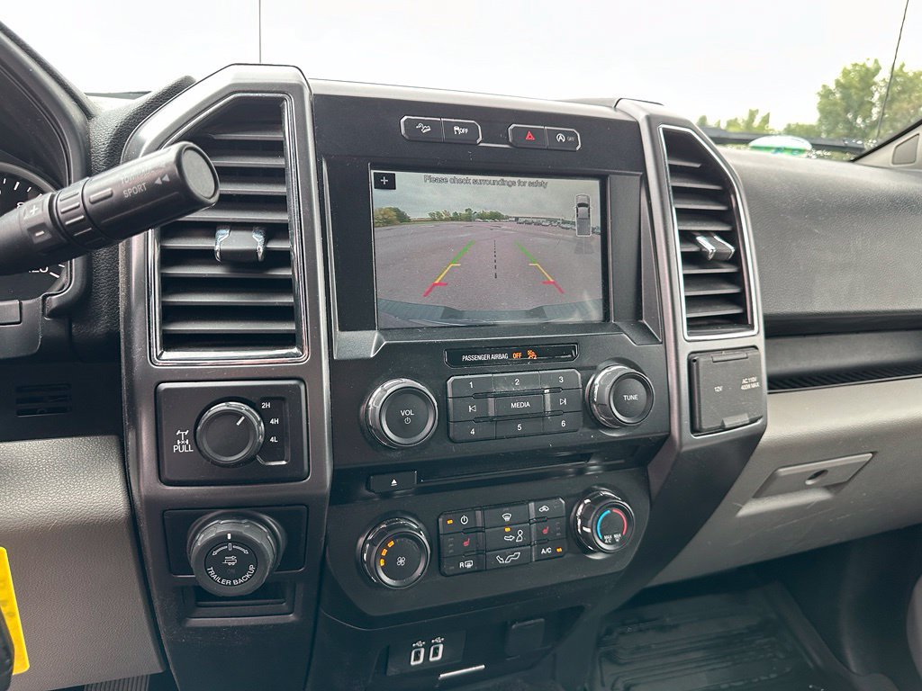 Used 2017 Ford F150 XLT w/ Equipment Group 302A Luxury AWD/4WD image 17