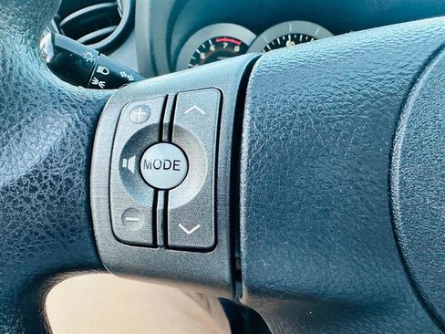 Used 2012 Toyota RAV4 4WD image 38