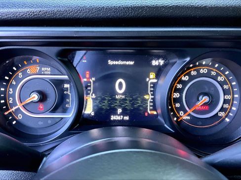 Used 2024 Jeep Wrangler Unlimited Sport AWD/4WD image 24