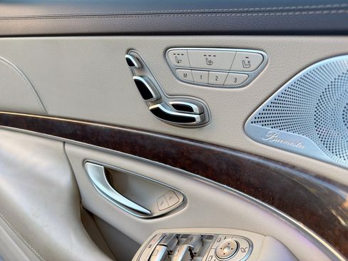 Used 2019 Mercedes-Benz S 560 Sedan w/ AMG Line Exterior image 14
