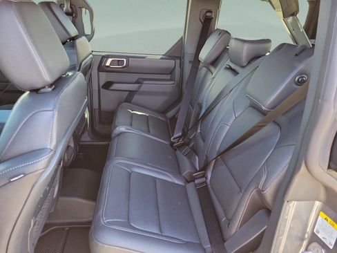 New 2025 Ford Bronco Badlands AWD/4WD image 24
