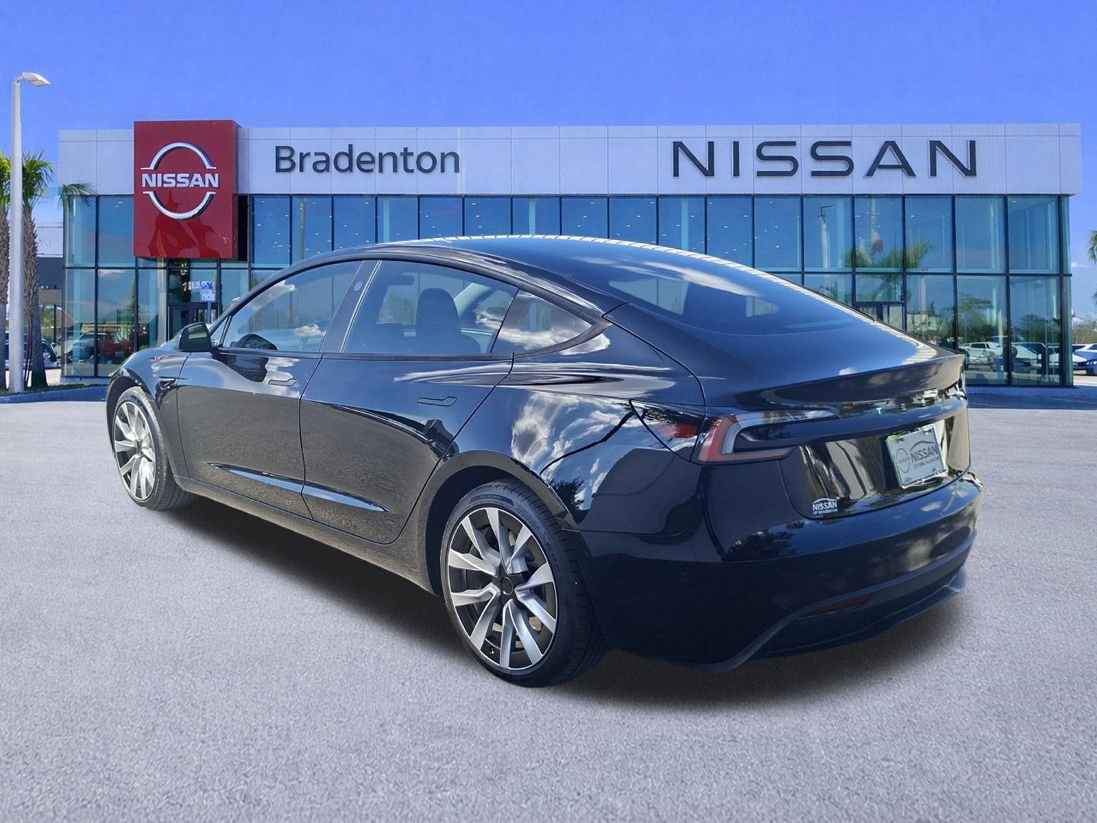 Used 2025 Tesla Model 3 Long Range RWD image 7