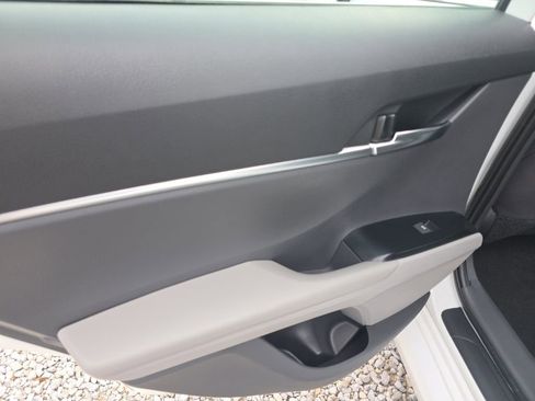 Certified 2020 Toyota Camry LE FWD image 14