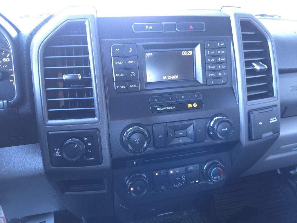 Used 2017 Ford F250 XL w/ Power Equipment Group AWD/4WD image 23