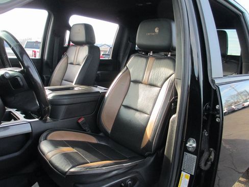 Used 2021 Chevrolet Silverado 2500 LTZ w/ Carhartt Edition image 21