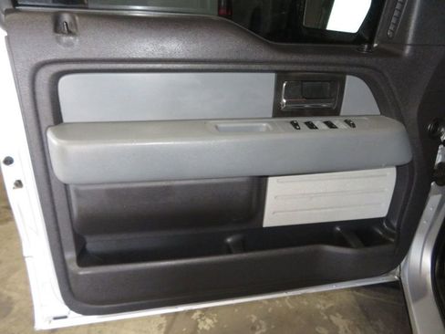 Used 2014 Ford F150 XLT w/ Equipment Group 302A Luxury image 17