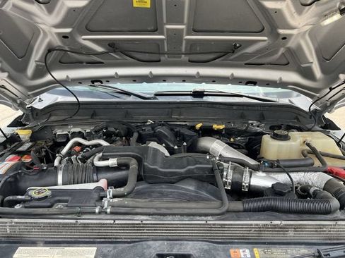 Used 2016 Ford F350 Lariat w/ Lariat Interior Package AWD/4WD image 30