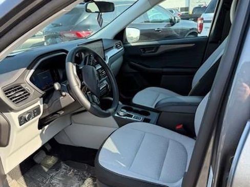 Used 2024 Ford Escape Active w/ Tech Pack #1 image 6