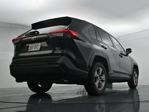 Used 2024 Toyota RAV4 XLE AWD/4WD image 22