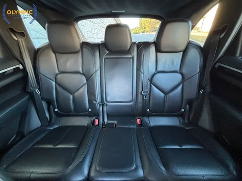 Used 2012 Porsche Cayenne S w/ Premium Pkg Plus image 44