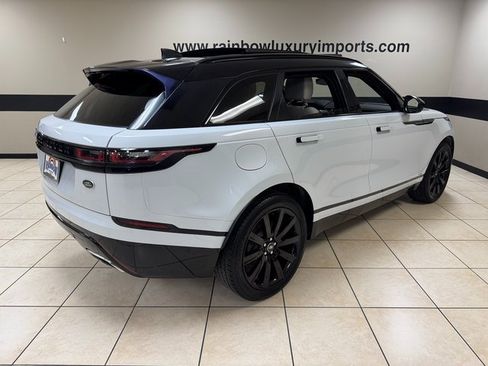 Used 2018 Land Rover Range Rover Velar R-Dynamic SE image 6
