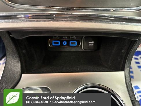 Used 2018 Jeep Grand Cherokee Laredo image 25