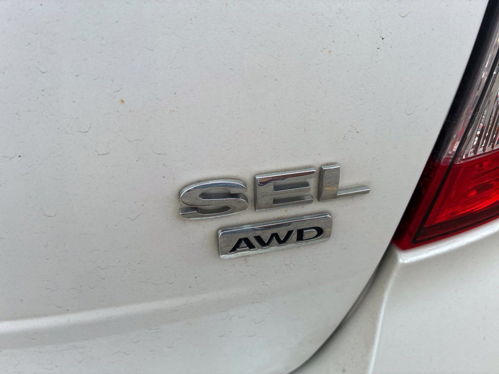 Used 2013 Ford Edge SEL AWD/4WD image 8