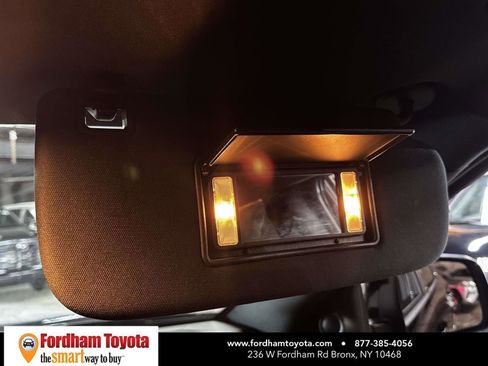 Used 2021 Dodge Durango R/T w/ Blacktop Package AWD/4WD image 32