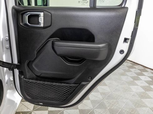 Used 2022 Jeep Wrangler Unlimited Sport AWD/4WD image 48