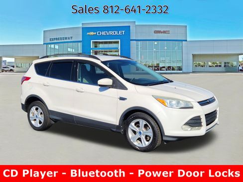 Used 2013 Ford Escape SE image 1
