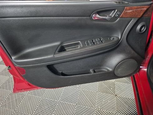 Used 2007 Chevrolet Impala LT FWD image 6