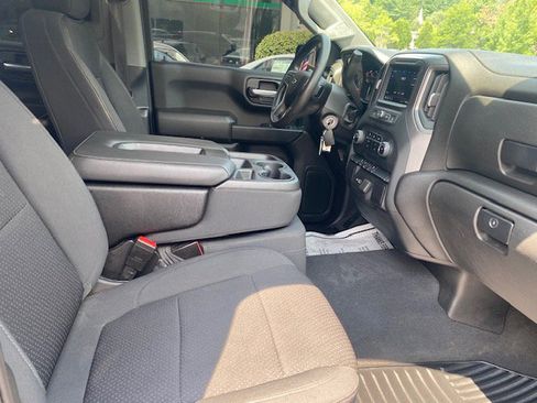 Used 2021 Chevrolet Silverado 1500 Custom Trail Boss w/ Safety Confidence Package image 11