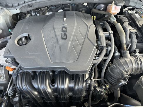 Used 2023 Hyundai Santa Cruz SEL image 10