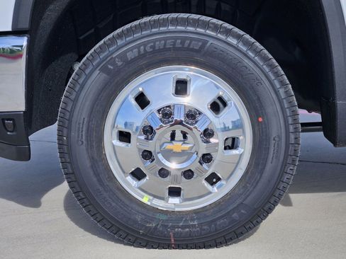 New 2026 Chevrolet Silverado 3500 LT w/ Texas Edition AWD/4WD image 13