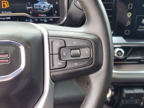 Used 2025 GMC Sierra 1500 SLT AWD/4WD image 24
