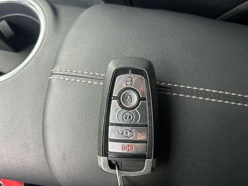 Used 2025 Ford Mustang GT Premium RWD image 35