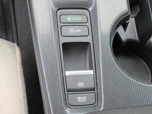 Used 2022 Honda Civic LX image 26