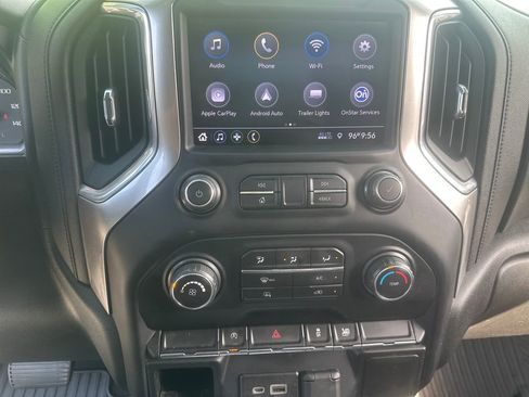 Used 2020 Chevrolet Silverado 1500 LT w/ Trailering Package AWD/4WD image 11