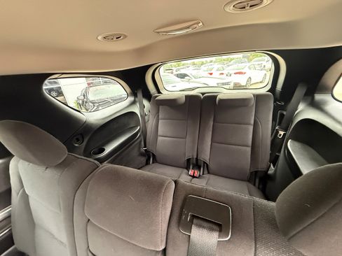 Used 2012 Dodge Durango SXT AWD/4WD image 9