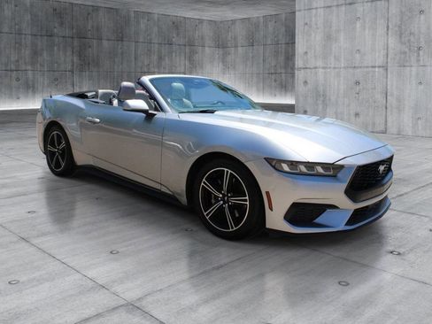 Used 2024 Ford Mustang Premium RWD image 15