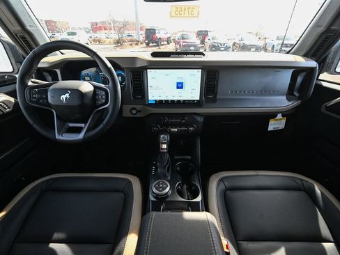 New 2026 Ford Bronco Big Bend w/ Black Diamond Package image 24