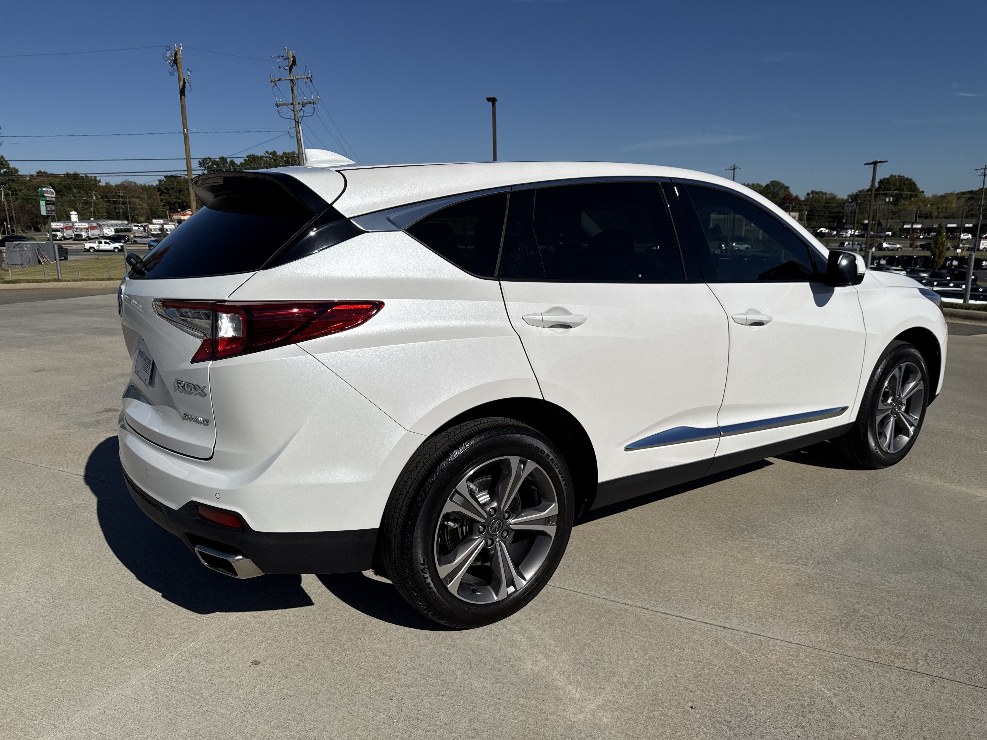 Used 2025 Acura RDX w/ Technology Package AWD/4WD image 11