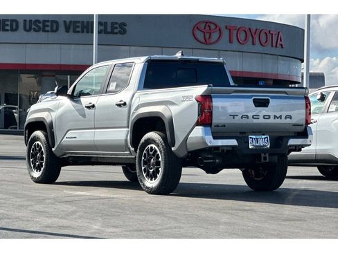 New 2026 Toyota Tacoma TRD Off-Road AWD/4WD image 5