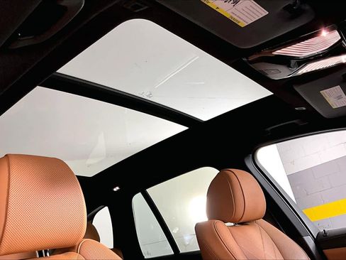 Used 2024 BMW X5 sDrive40i w/ Premium Package RWD image 14